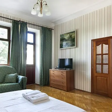 Centre 911 Flat Apartment Kyiv Exterior photo